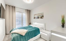 Horyzont Apartamenty - NAVIGATOR- możliwość wykupienia śniadań!!!